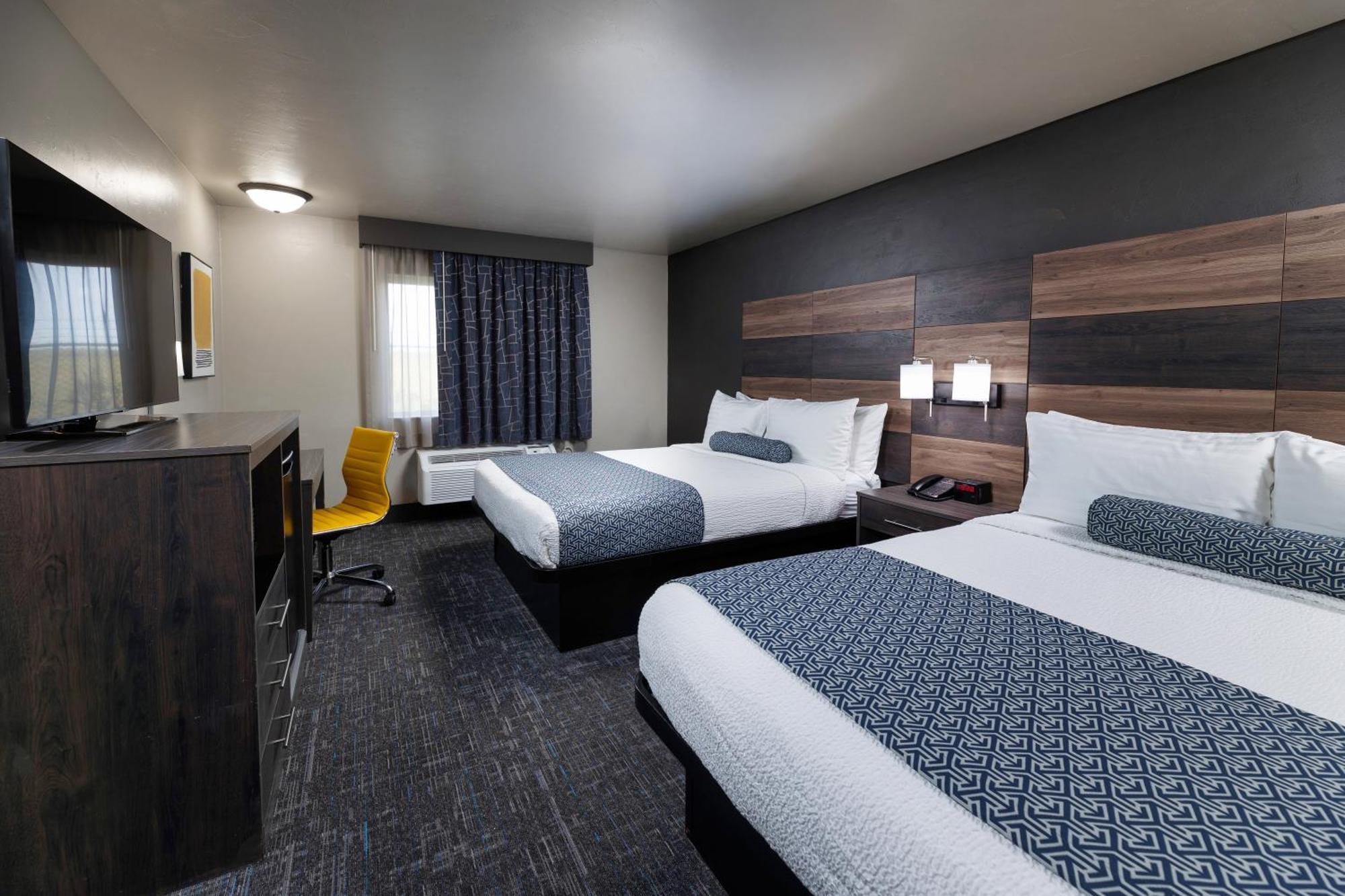 Hotel J גרין ביי מראה חיצוני תמונה
